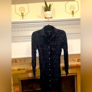 Banana Republic tartan plaid shirt dress with belt